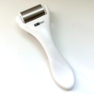 PCA SKIN Ice Roller NEW
